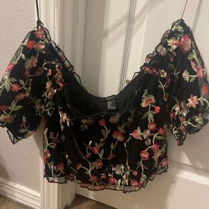 Forever 21 cropped top .